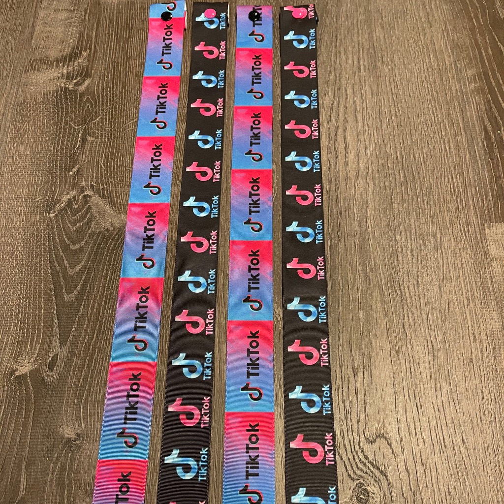 Tik Tok Mask Chain